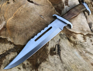 A picture of a Bowie Knife